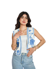 Cargar imagen en el visor de la galería, Chaleco bordado flores
