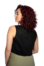 Cargar imagen en el visor de la galería, chaleco con detalle