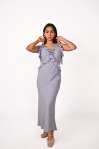 Vestido largo azul “Ethereal Breeze”