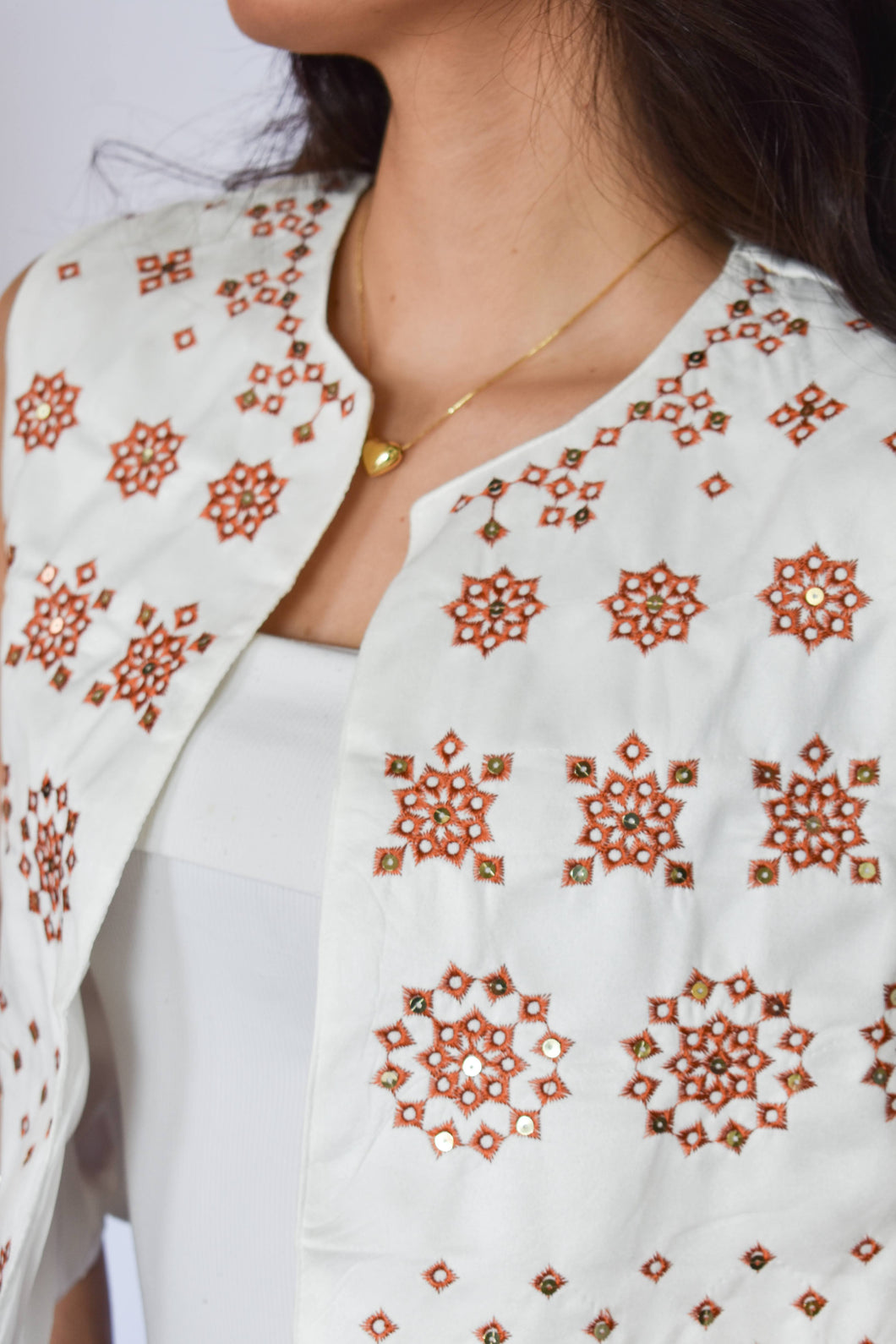 chaleco con detalle