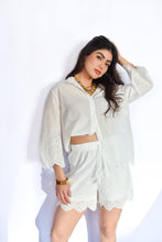 Cargar imagen en el visor de la galería, Set short y blusa
