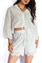 Cargar imagen en el visor de la galería, Set short y blusa
