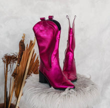 Cargar imagen en el visor de la galería, Botas cowboy rosas
