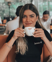 Cargar imagen en el visor de la galería, Playera con frase bordada
